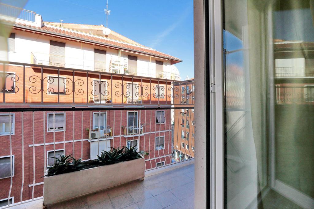 Il Bacio Holidayhouse Best Location For Jubilee 2024-2026 Rome Luaran gambar